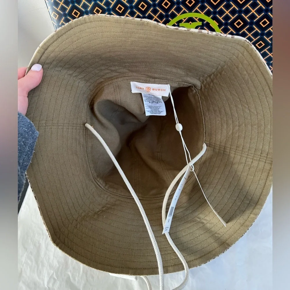 Tory Burch T Monogram Jacquard Reversible Bucket Hat Hazel Tan Brown Gold